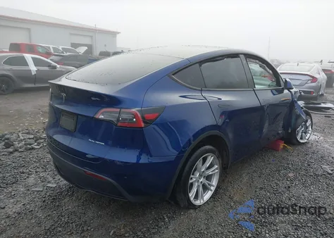 2022 Tesla Model Y Long Range Dual Motor All-Wheel Drive from USA, damaged, VIN 7SAYGDEEXNF322781